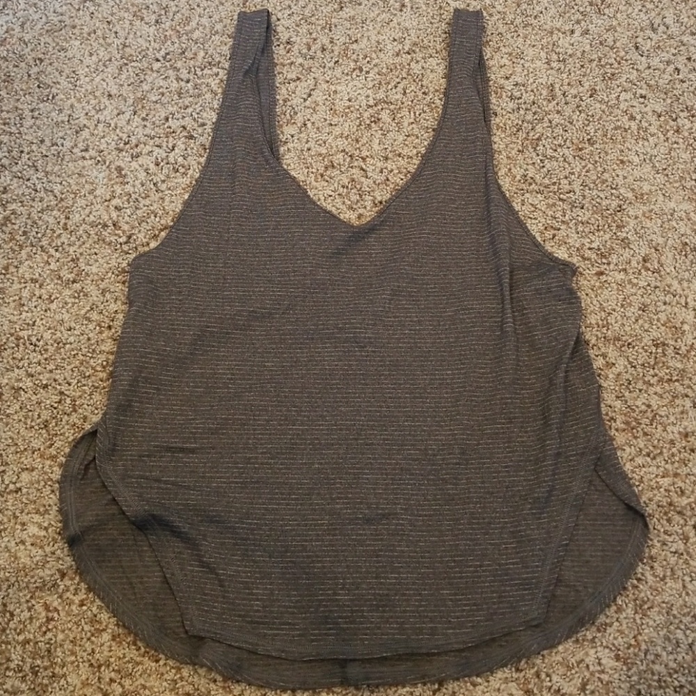 Lululemon tank top